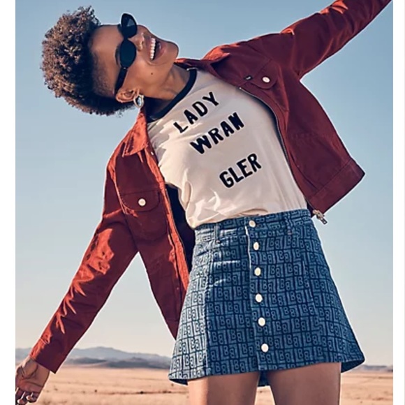 Wrangler X Leon Bridges Women’s Ringer Tee In Vanilla Ice - Picture 2 of 9